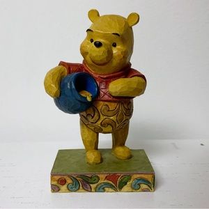 Jim Shore Walt Disney Winnie The Pooh Hunny of a Bear Figurine